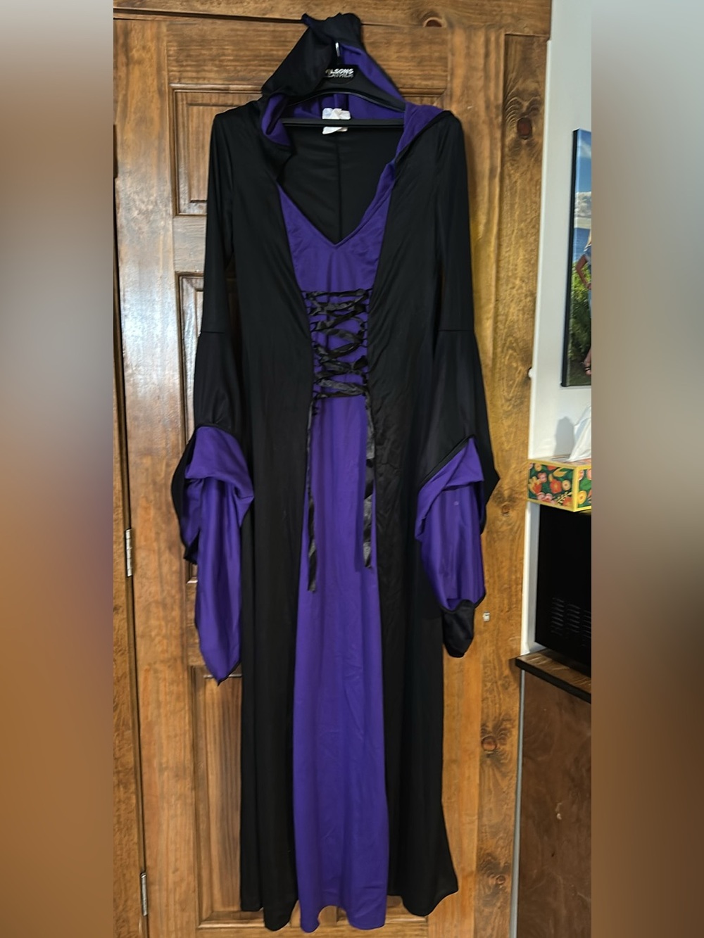 California Costumes Black and Purple Deluxe Hooded Robe for women  adult xl - Picture 2 of 2